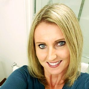 Meet your Posher, Rhonda